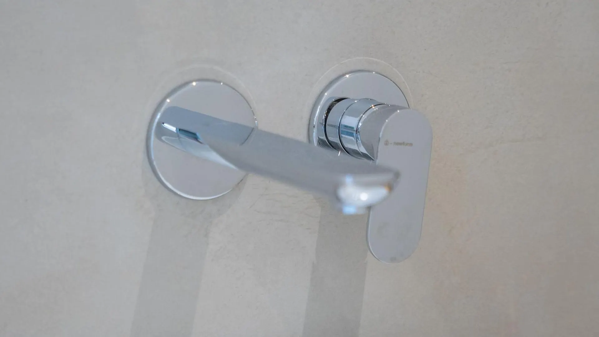 Nuova -Luxury Rooms & Apartment- Olbia