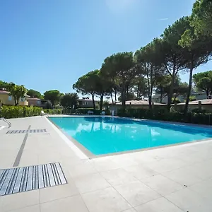 villaggio-tivoli.hotelinveneto.com/