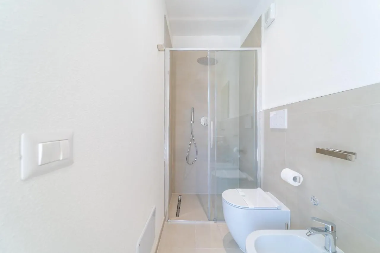 Nuova -Luxury Rooms & Apartment- Olbia