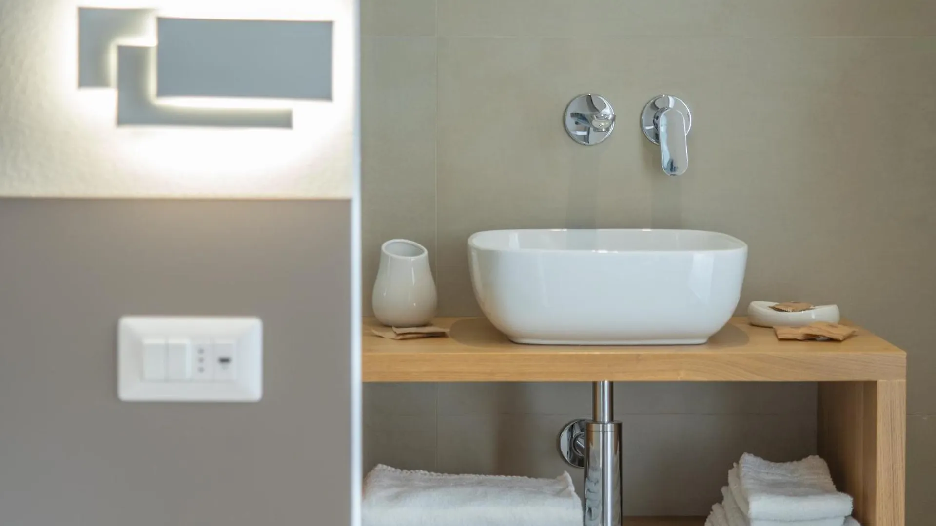 Nuova -Luxury Rooms & Apartment- Olbia Italië